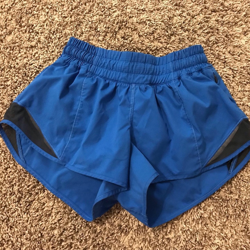 blue & black hotty hot lululemon shorts